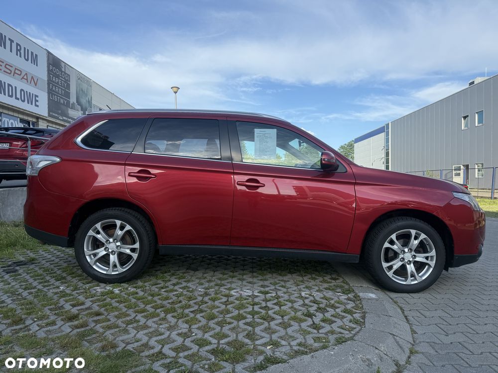 Mitsubishi Outlander - 5