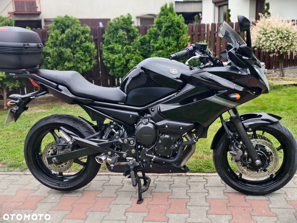 Yamaha XJ - 2