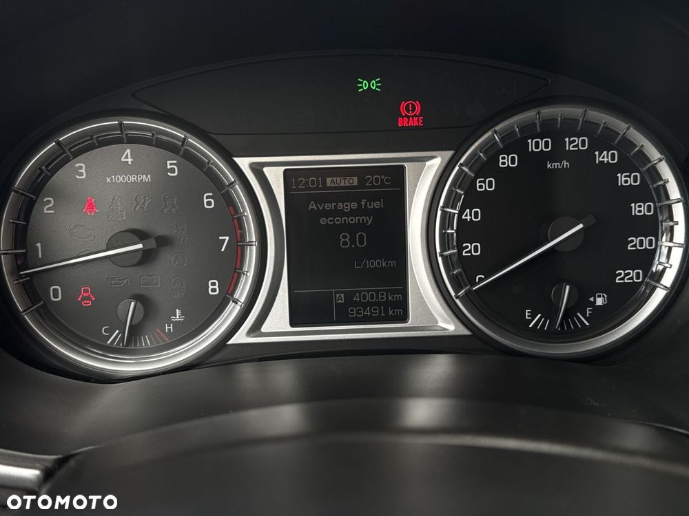 Suzuki Vitara 1.6 Comfort 4WD - 21