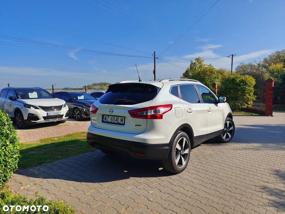 Nissan Qashqai 1.5 dCi N-Connecta - 29