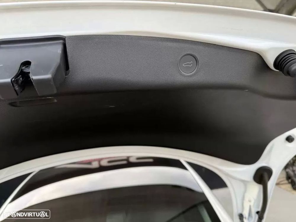 Tesla Model 3 Long Range Tração Integral - 12