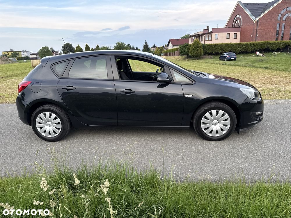 Opel Astra - 4