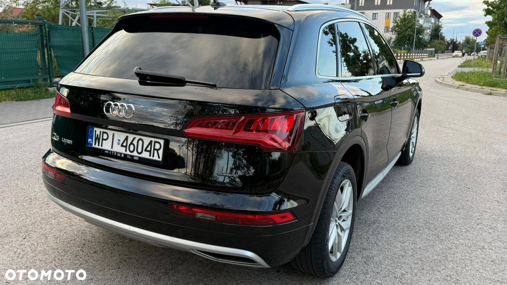 Audi Q5 2.0 TFSI Quattro S tronic design - 4