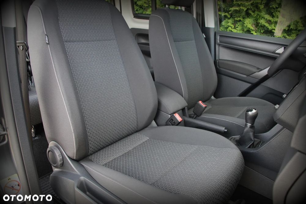 Volkswagen Caddy Maxi 1.4 TSI Trendline - 25