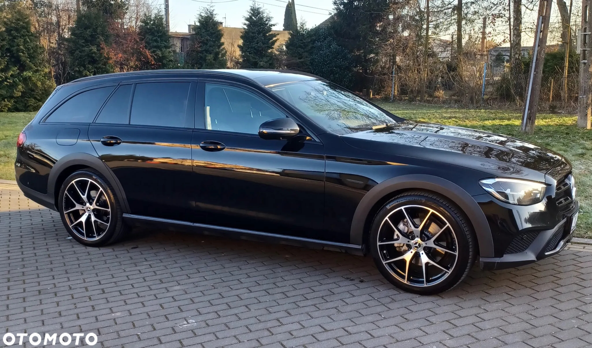 Mercedes-Benz Klasa E 220 d 4Matic T All-Terrain 9G-TRONIC Avantgarde - 6