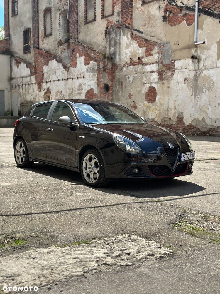 Alfa Romeo Giulietta 2.0 JTDM Exclusive TCT - 5