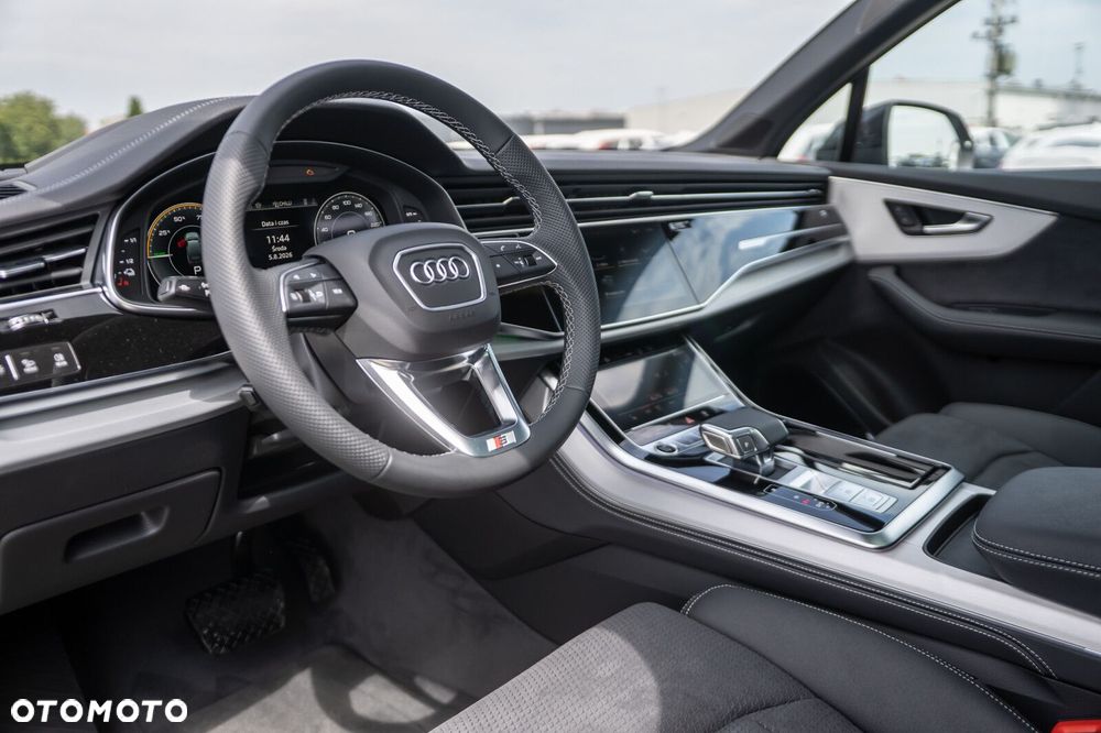 Audi Q7 - 16