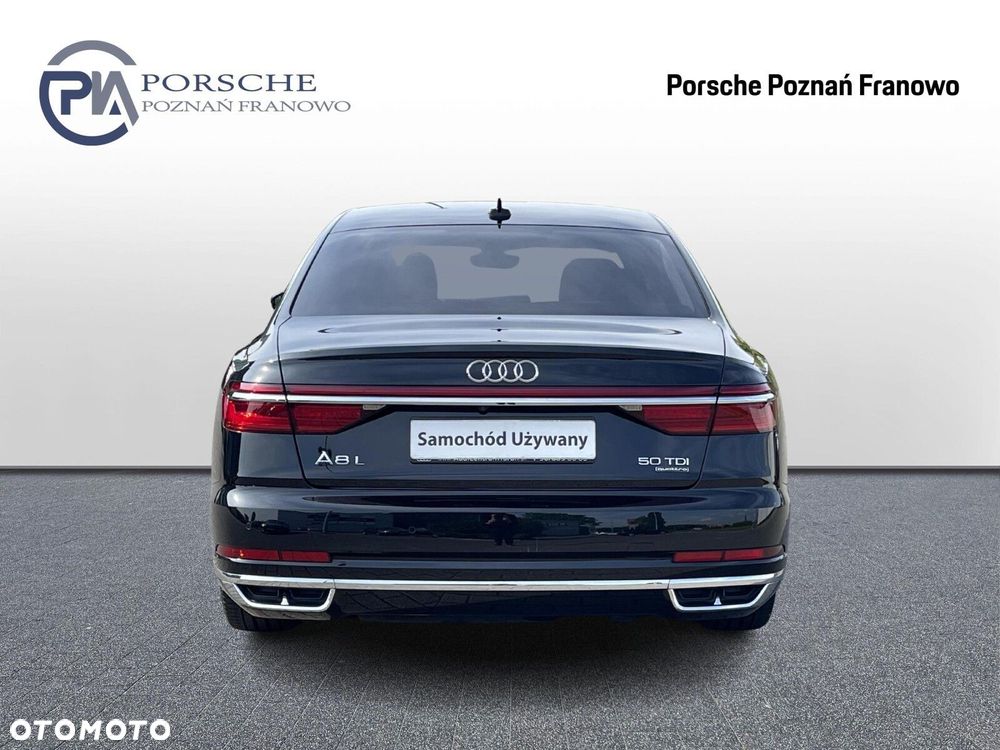 Audi A8 - 4
