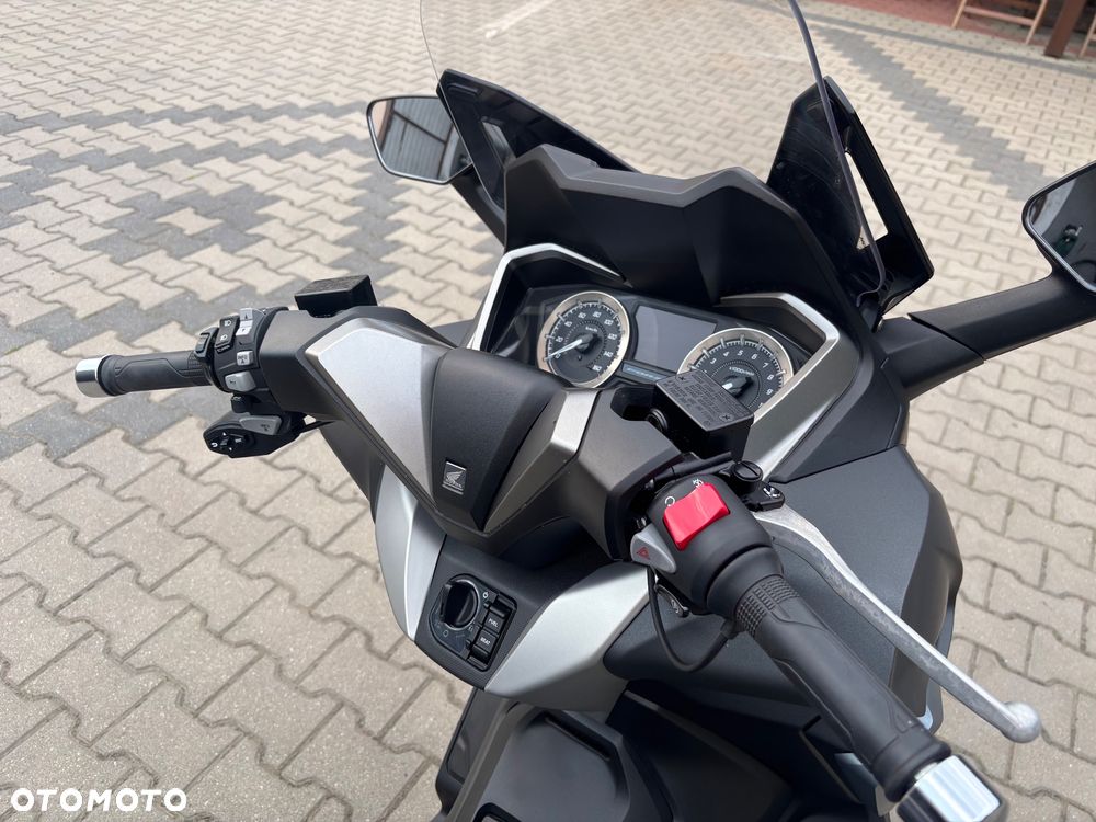 Honda NSS - 14
