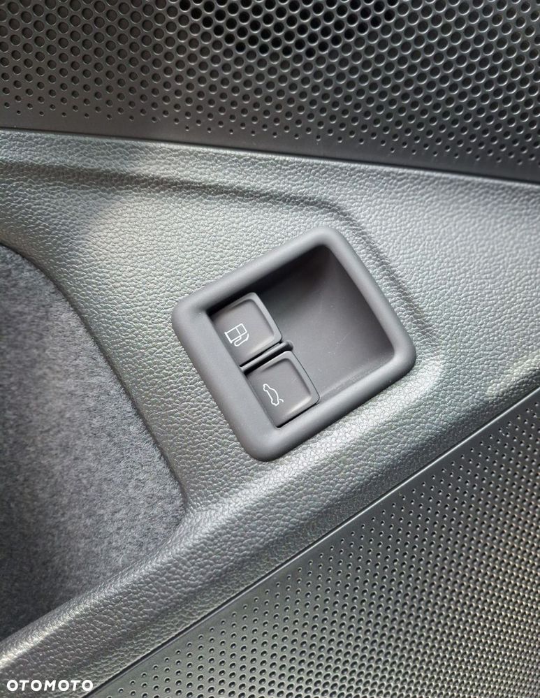 Volkswagen Passat - 15