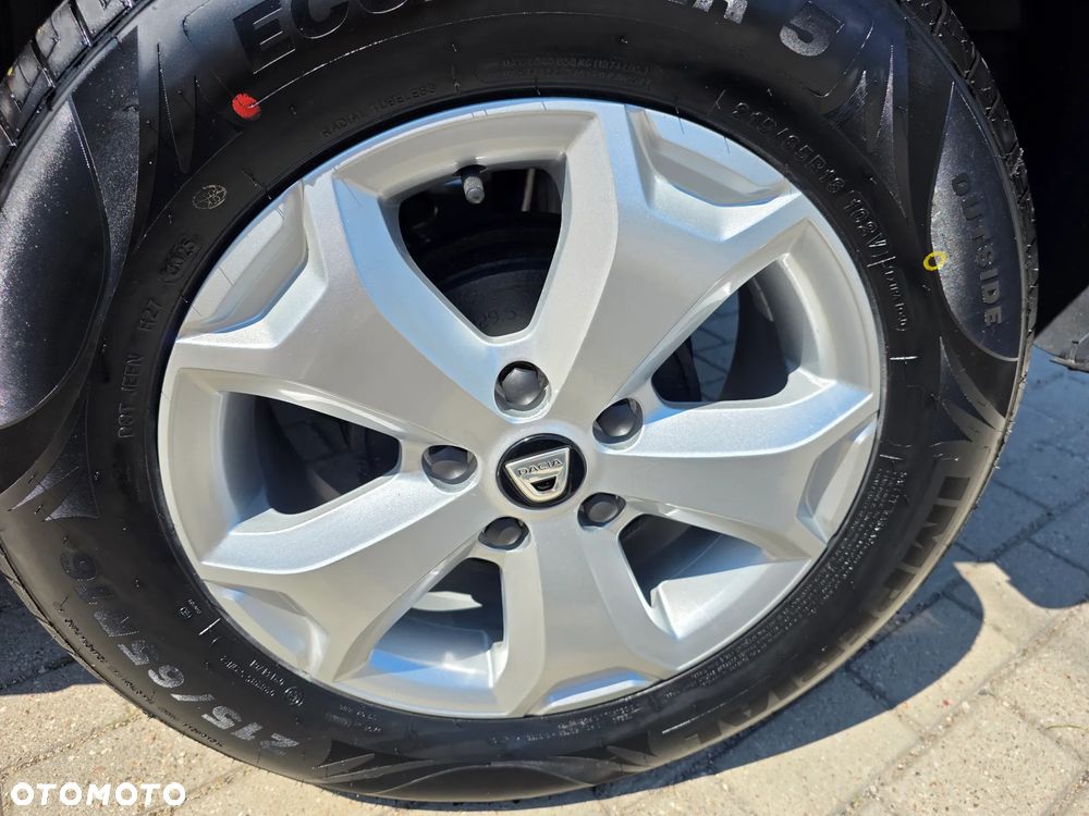 Dacia Duster 1.6 16V 105 4x2 Essentiel - 12