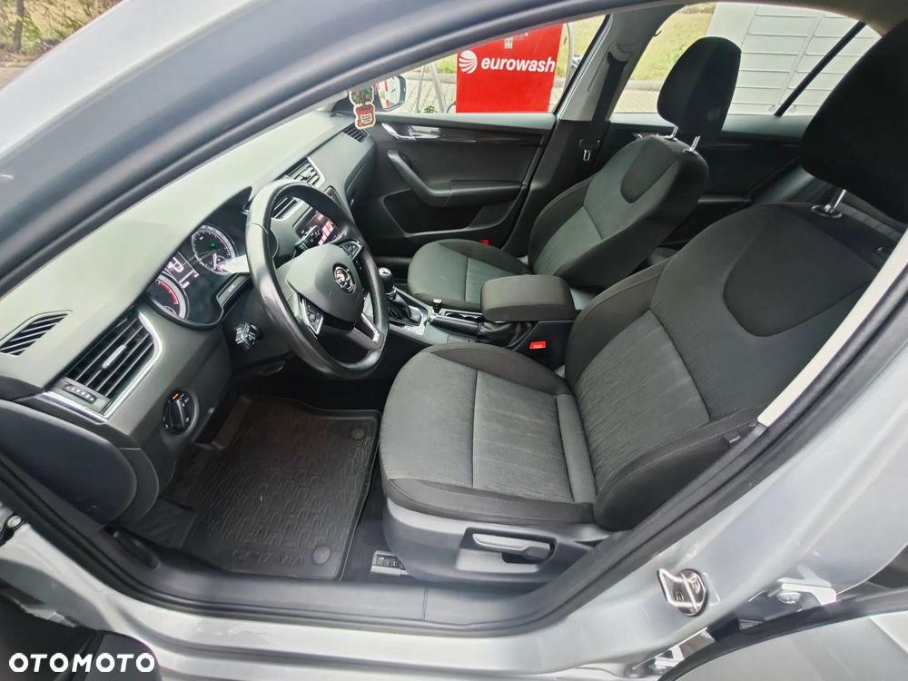 Skoda Octavia 2.0 TSI 4x4 Style DSG - 31