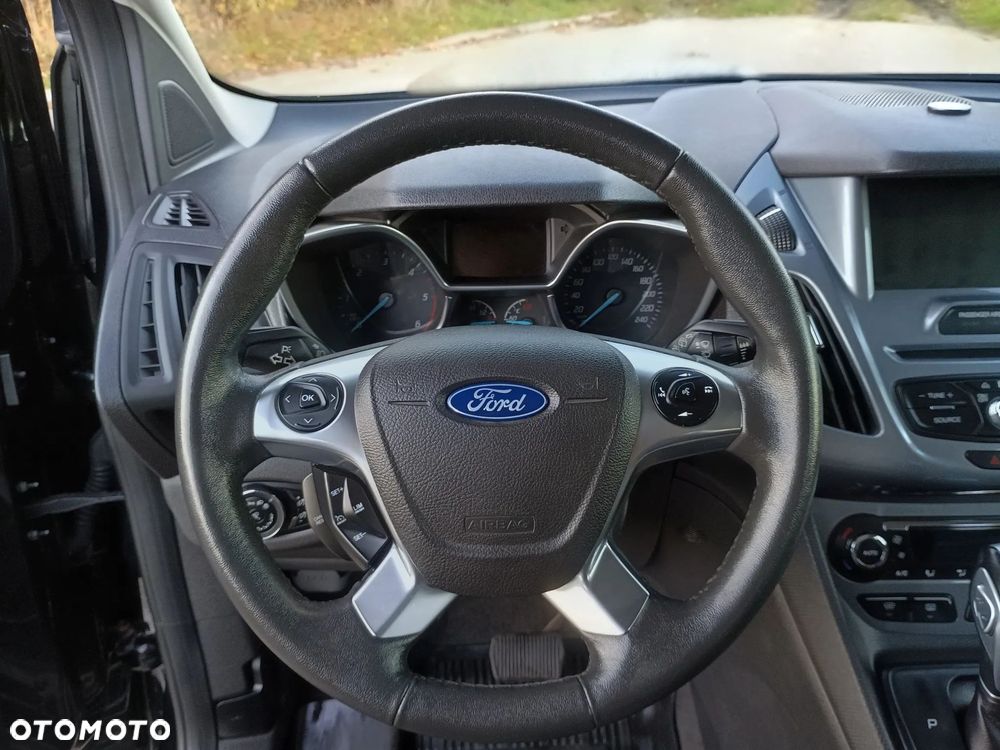 Ford Tourneo Connect Grand - 24