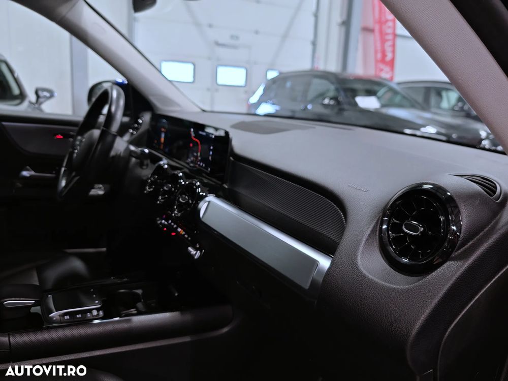 Mercedes-Benz GLB 180 d Aut. - 11