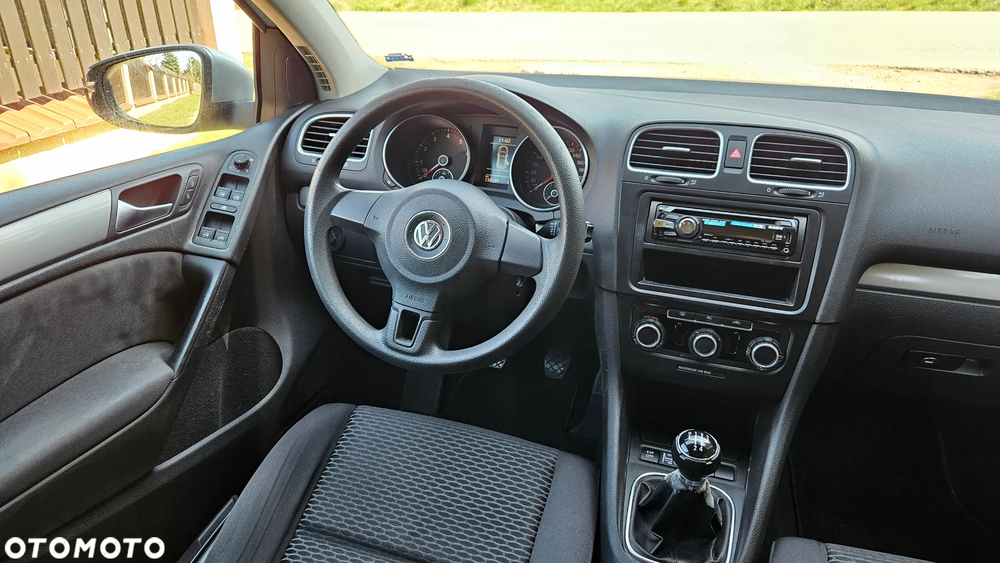 Volkswagen Golf 1.6 Team - 17