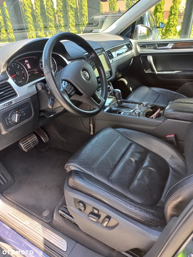 Volkswagen Touareg - 19