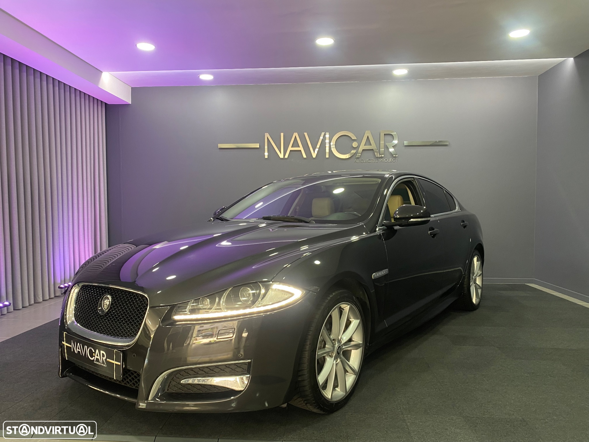 Jaguar XF 2.2 D R-Sport - 3