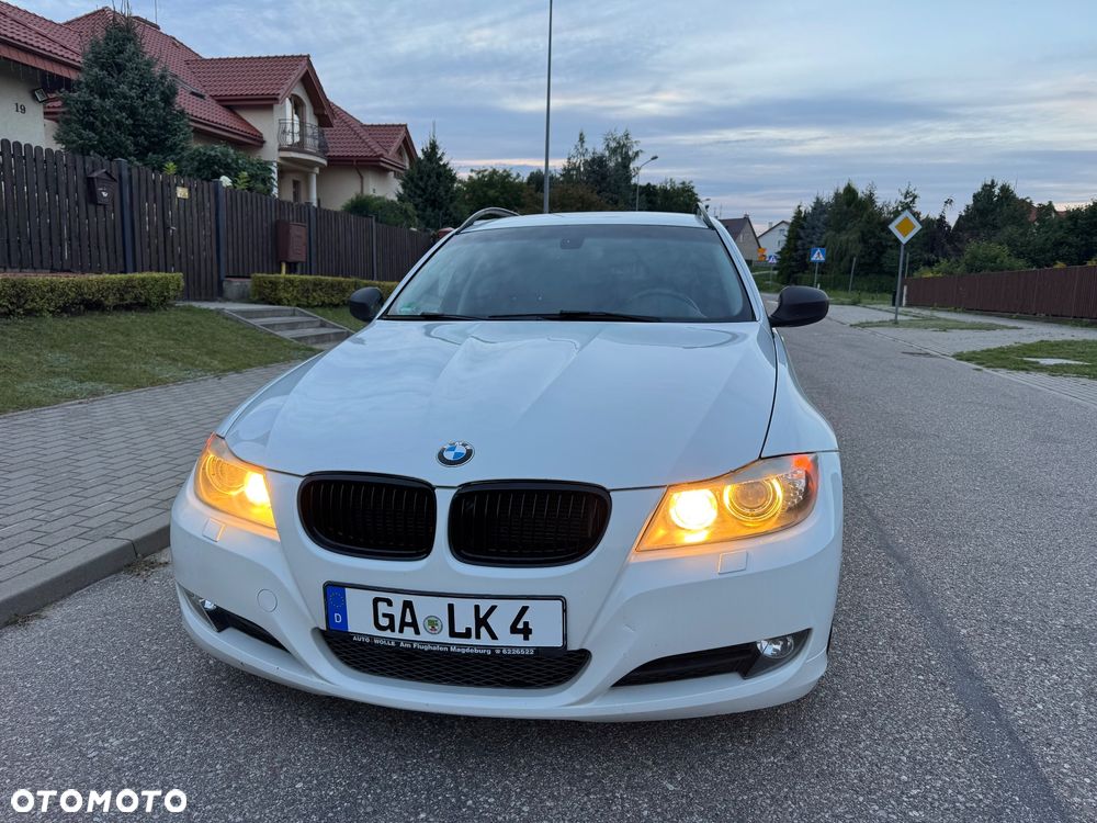 BMW Seria 3 320d DPF - 2