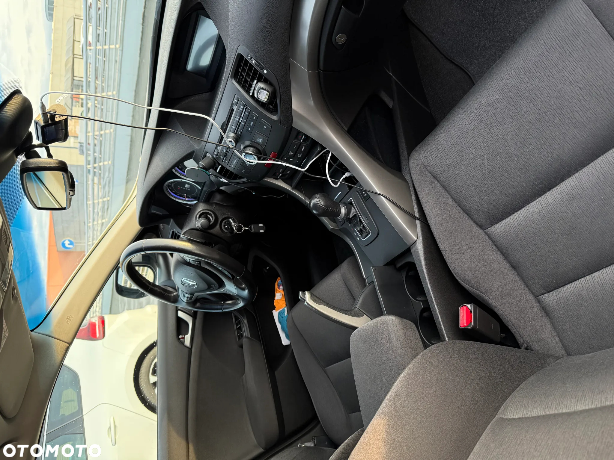 Honda Accord 2.0 Elegance - 8