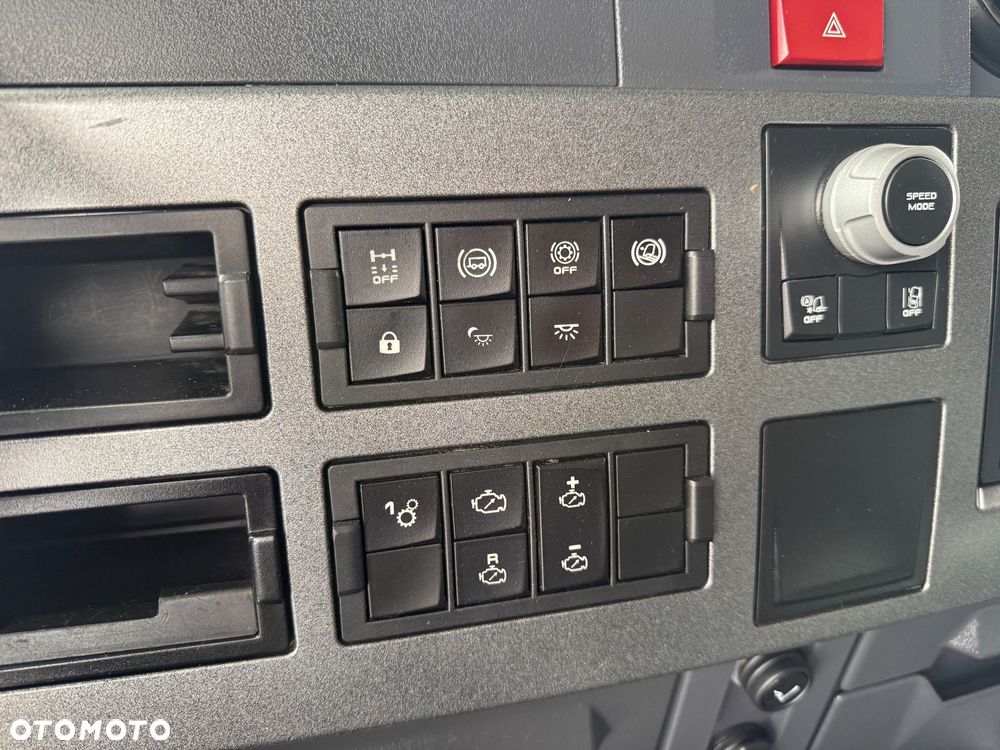 Renault T460 / PEŁNY ADR / SPOILERY / 604 TKM / PTO / Z FRANCJI / STAN BDB / / / - 27