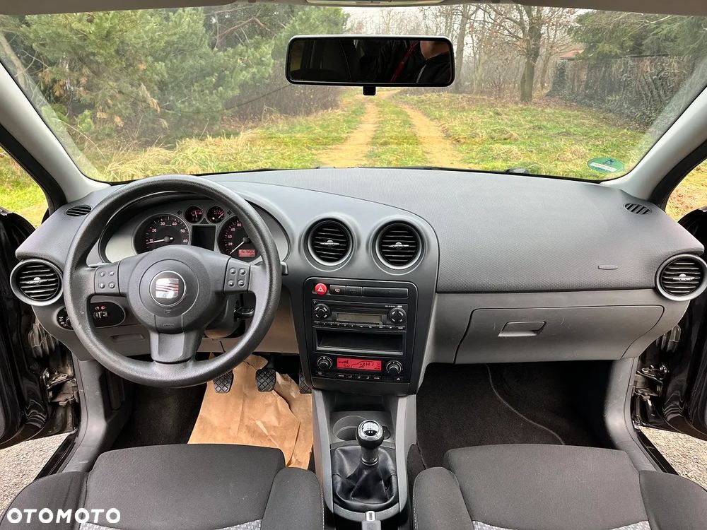 Seat Ibiza 1.4 16V Sport - 12