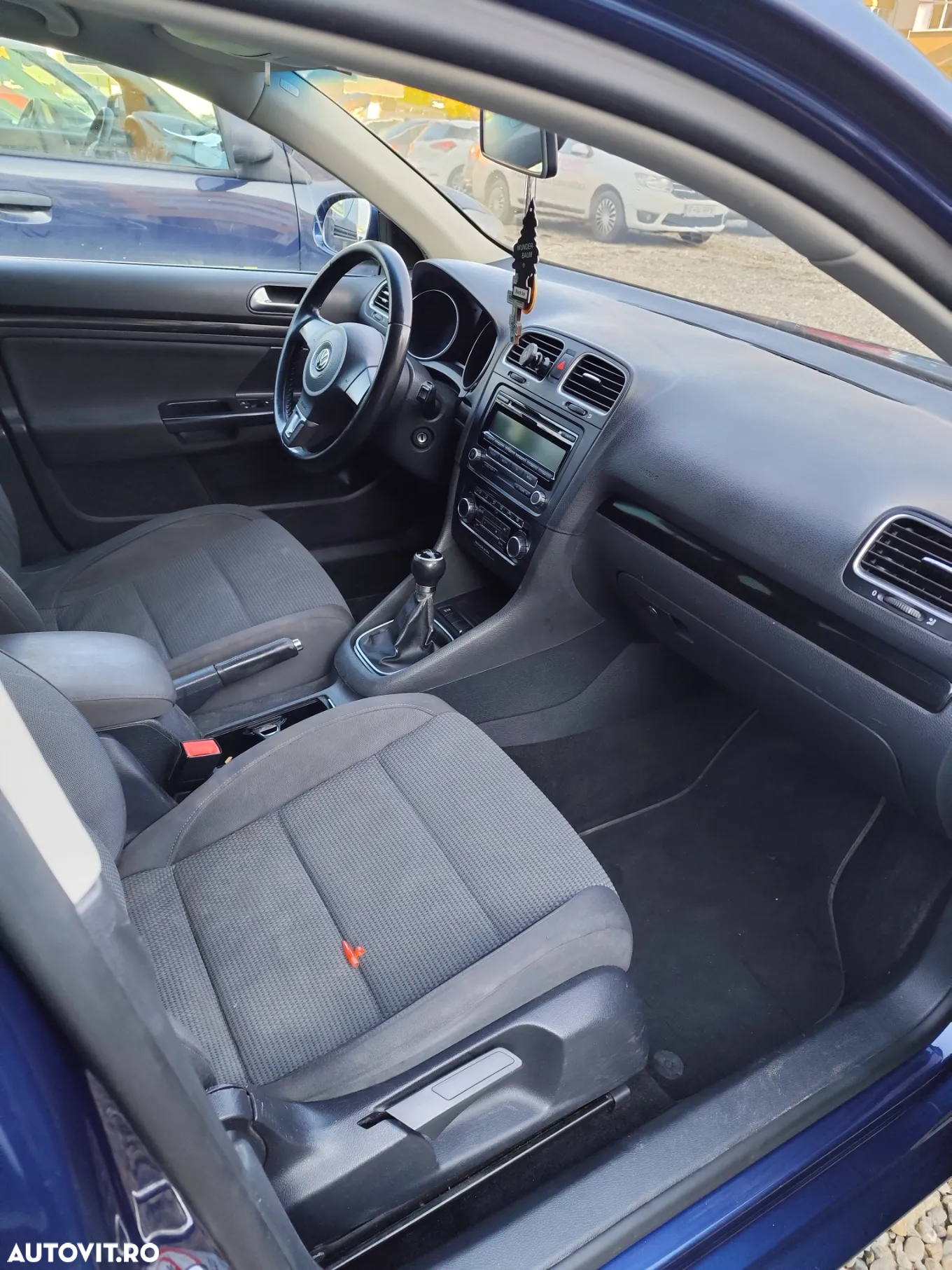 Volkswagen Golf 1.6 TDI DPF Comfortline - 6