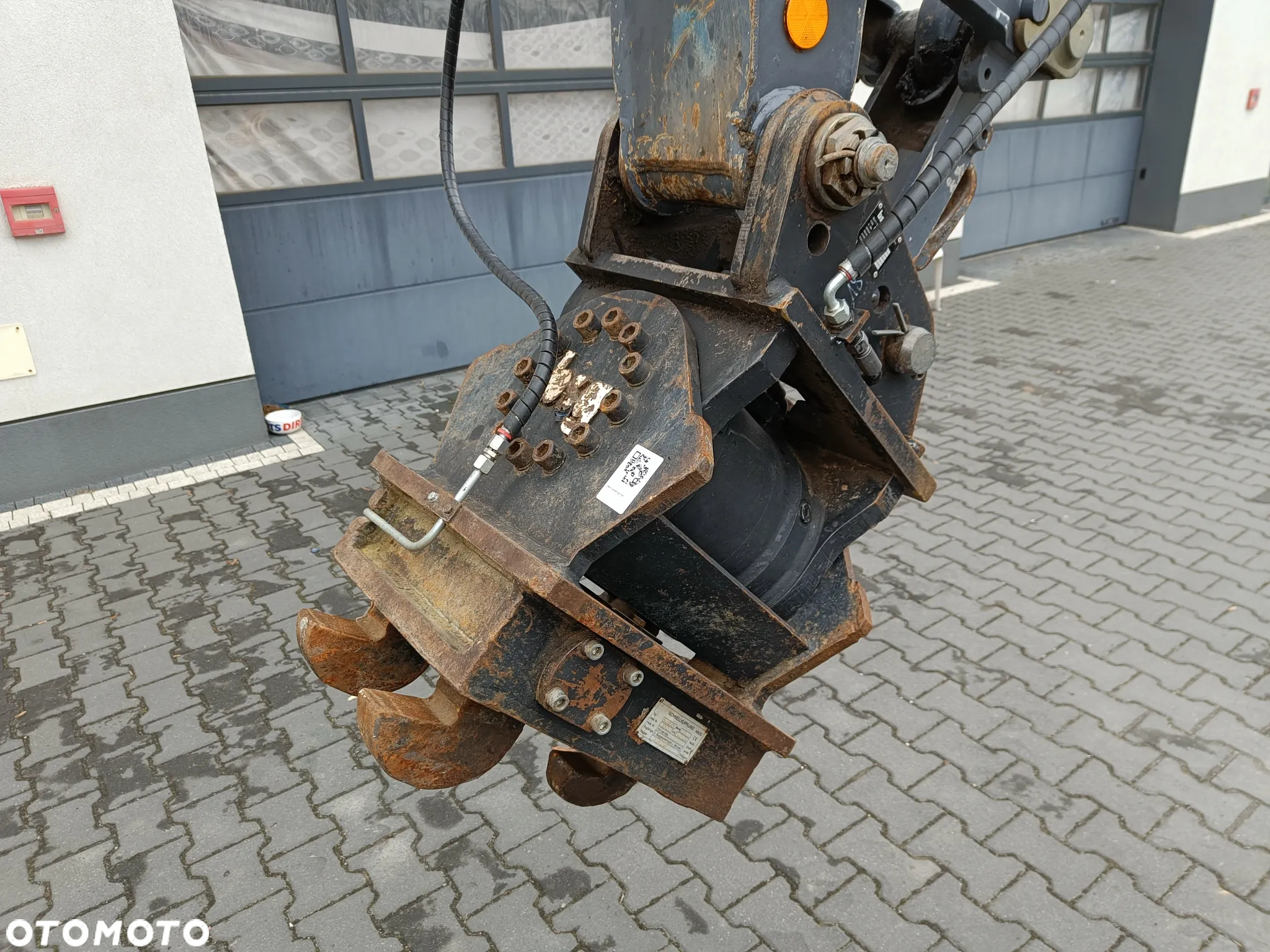 Atlas 140 W - 24