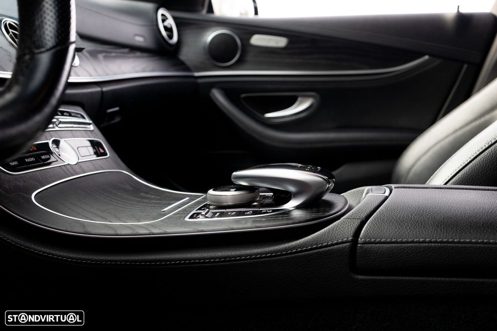 Mercedes-Benz E 300 de AMG Line - 15