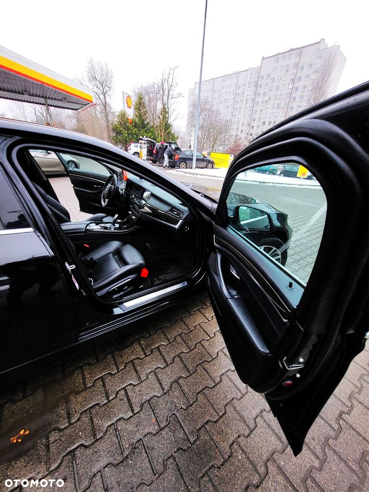 BMW Seria 5 520d xDrive Luxury Line - 19