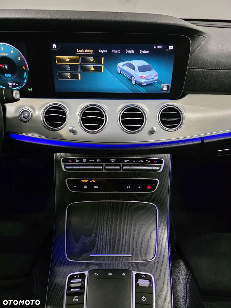 Mercedes-Benz Klasa E 300 de 9G-TRONIC AMG Line - 15