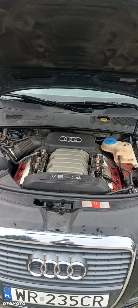 Audi A6 Limousine 2.4 - 13