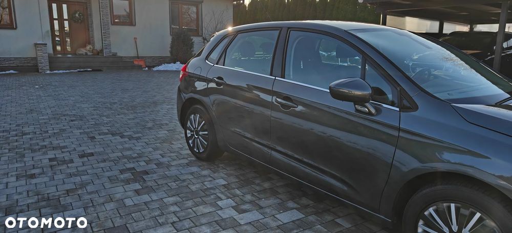 Citroën C4 1.6 HDi Magic - 7