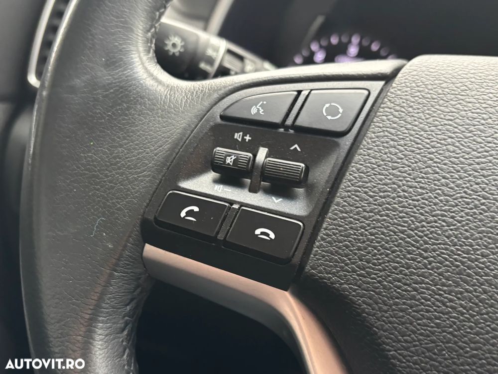 Hyundai Tucson 1.6 CRDi 48V-Hybrid 2WD DCT Select - 26