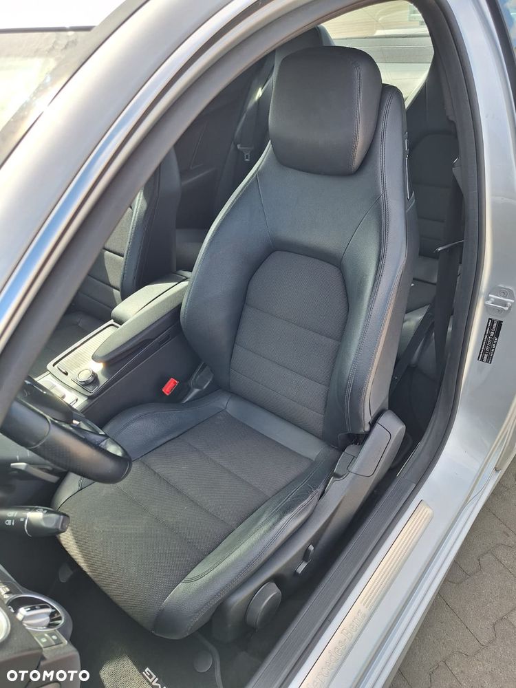 Mercedes-Benz Klasa C 250 CDI DPF BlueEFFICIENCY 7G-TRONIC Edition 1 - 38