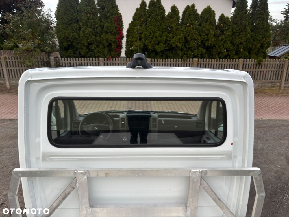 Mercedes-Benz Sprinter - 8