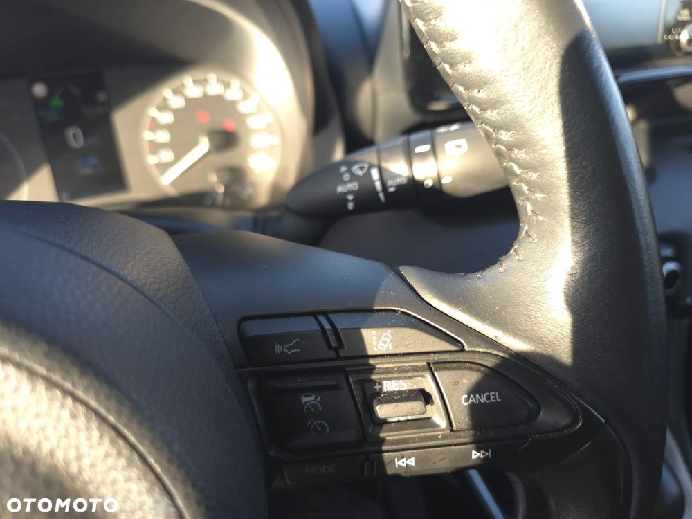 Toyota Yaris - 22