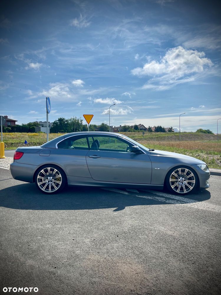 BMW Seria 3 325d - 8