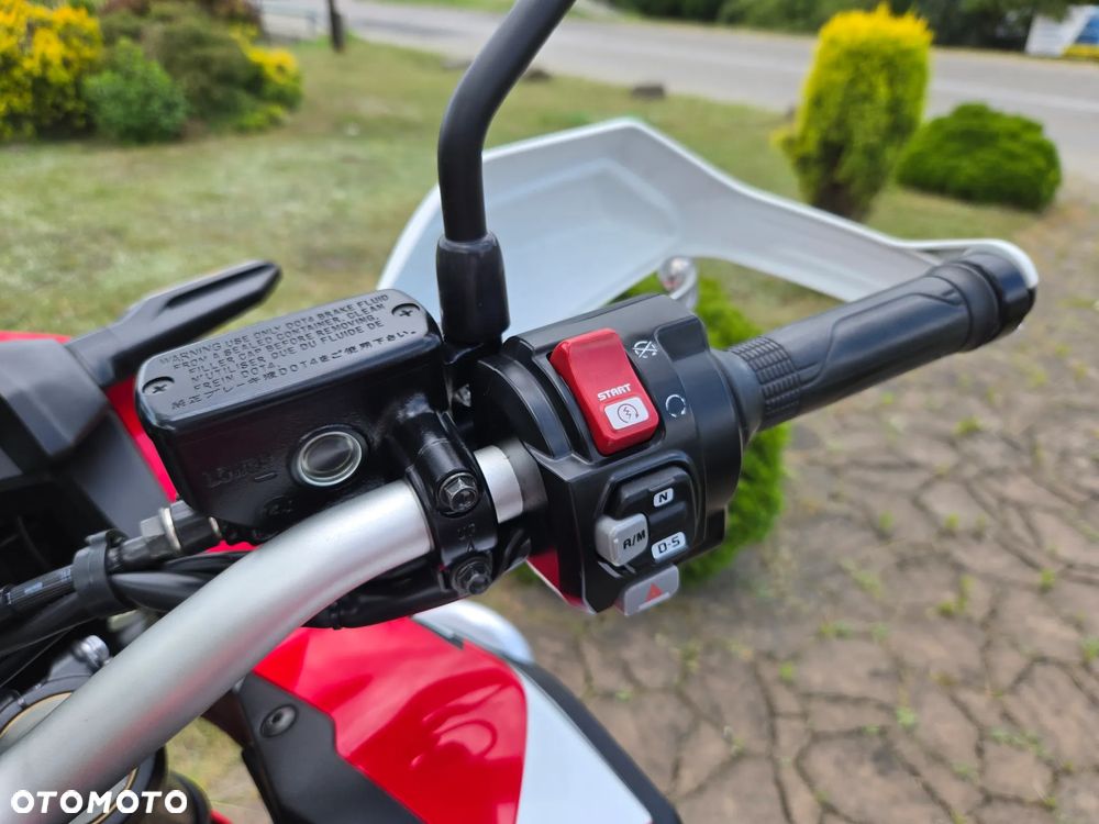 Honda CRF - 11