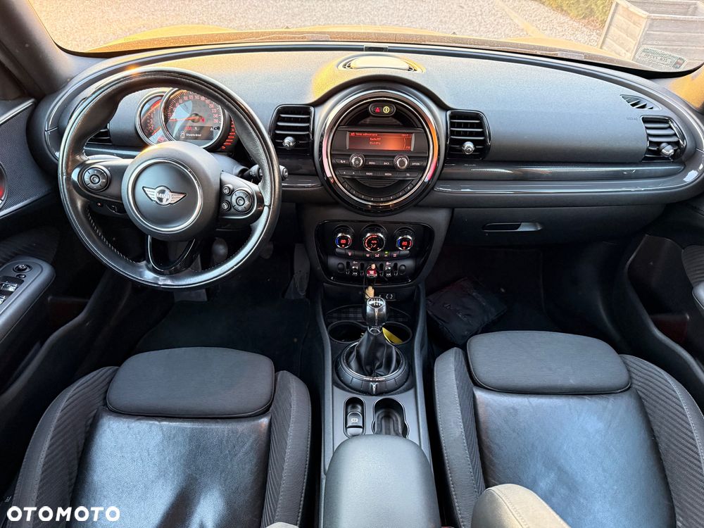 MINI Clubman One D Essential Trim - 24