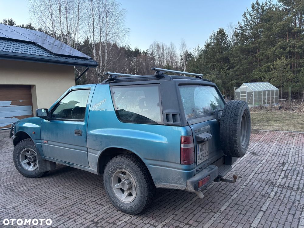 Opel Frontera - 3