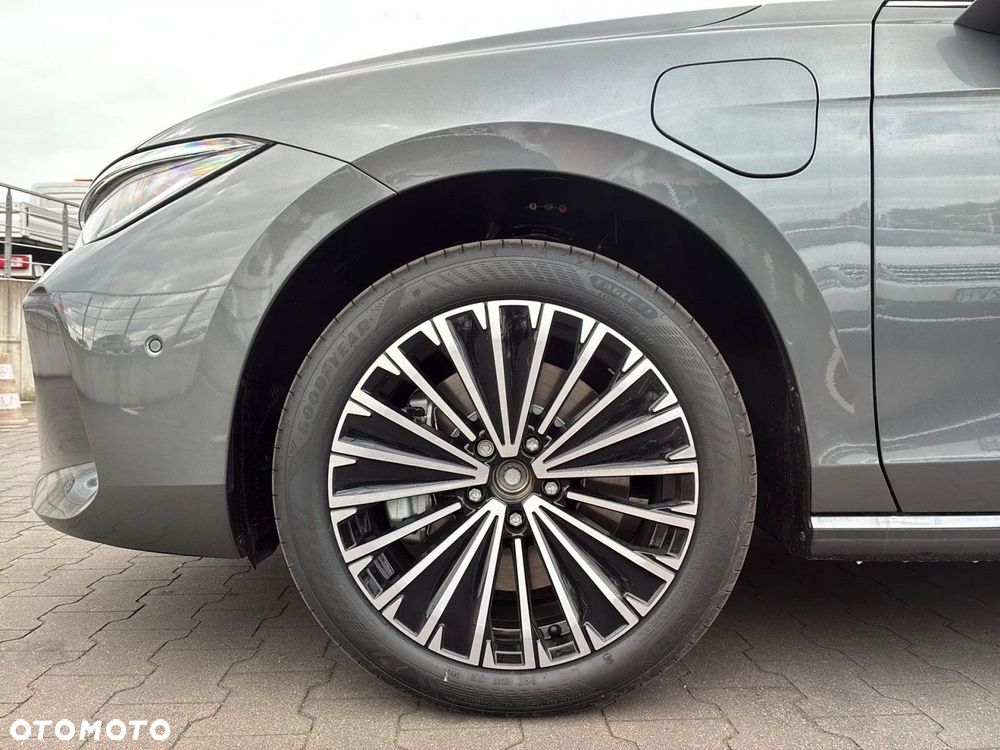 Volkswagen Passat - 22