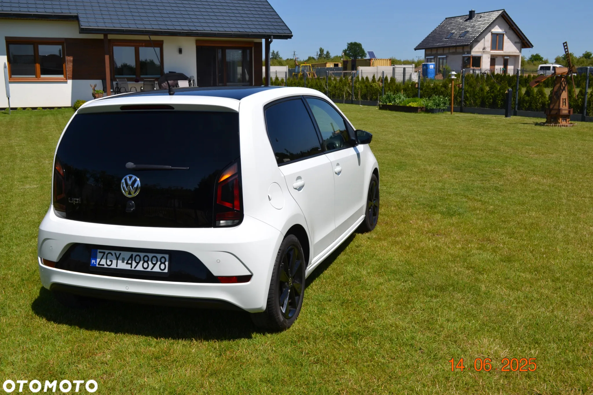 Volkswagen up! IQ.DRIVE - 4