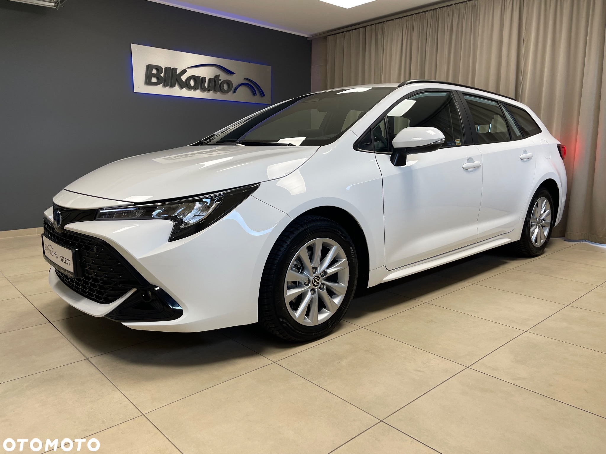 Toyota Corolla 1.8 Hybrid Comfort - 35