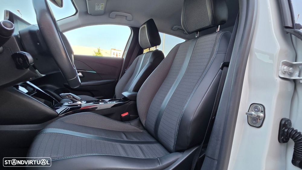 Peugeot e-208 50 kWh Allure Pack - 27