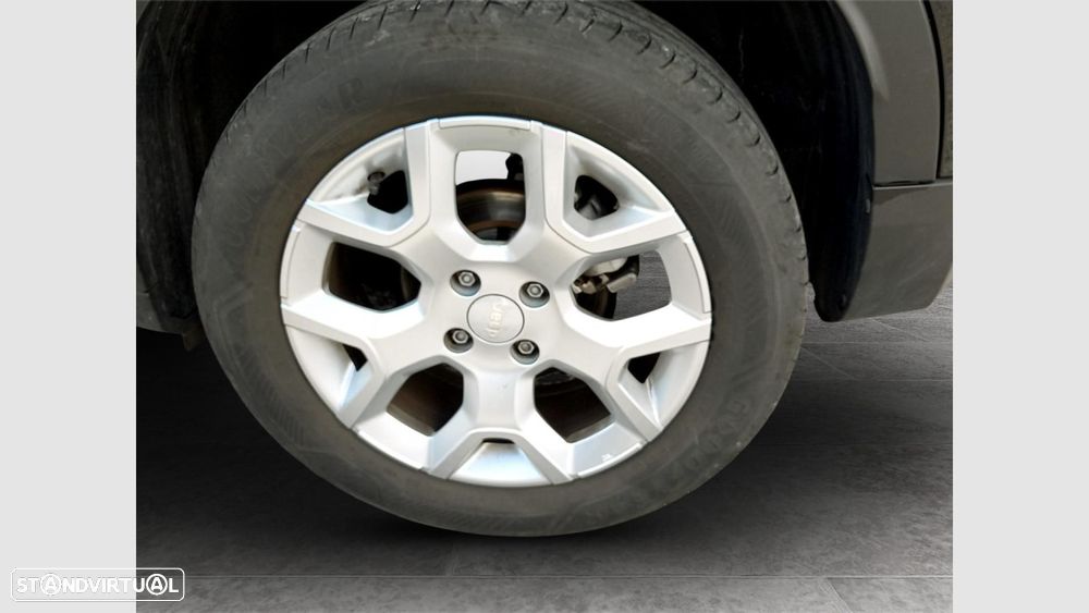 Jeep Avenger 1.2 GSE T3 Altitude - 11