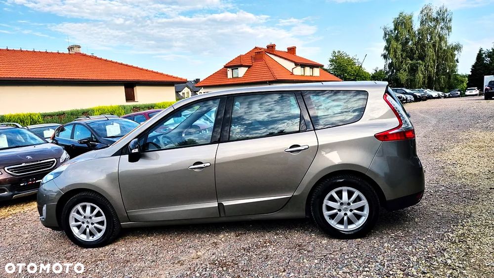 Renault Grand Scenic 2.0 16V 140 CVT Bose Edition - 18