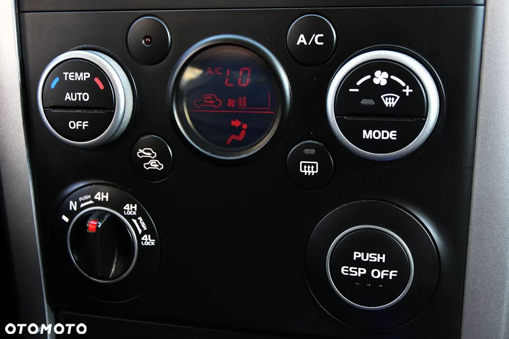 Suzuki Grand Vitara 1.9 DDiS De Luxe - 23
