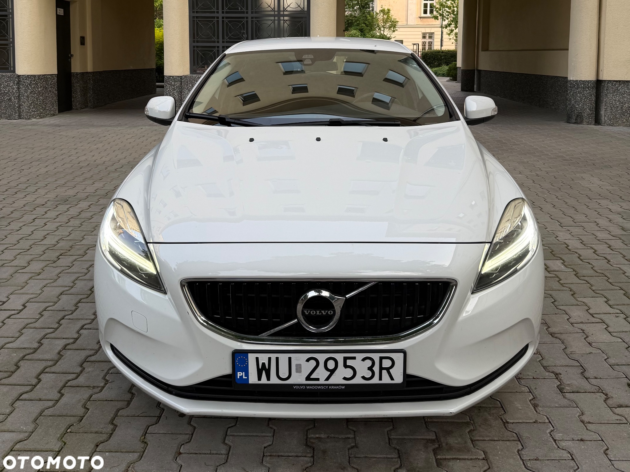 Volvo V40 T3 Drive-E Kinetic - 2