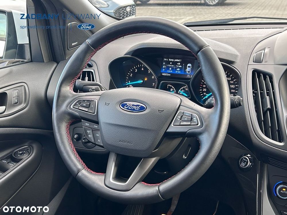 Ford Kuga 1.5 EcoBoost 2x4 ST-Line - 18
