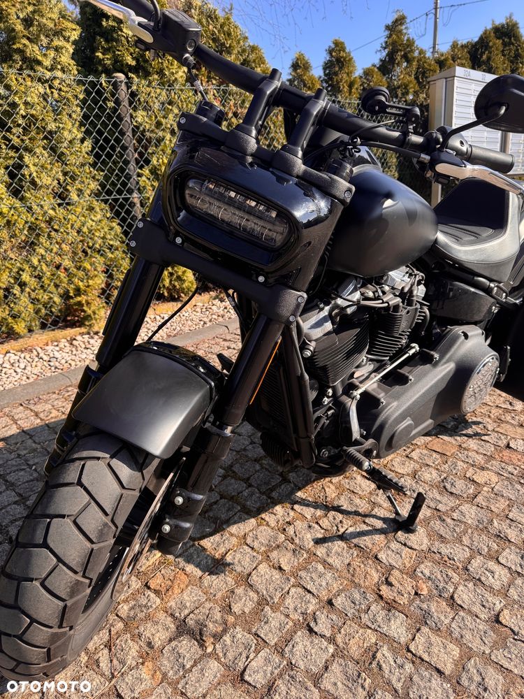 Harley-Davidson Dyna Fat Bob - 16